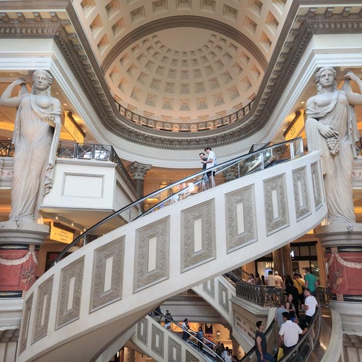 Dining out as an expat family in Canada